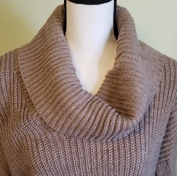 NY & Co. Oversized Slouchy Sweater - Picture 3 of 4